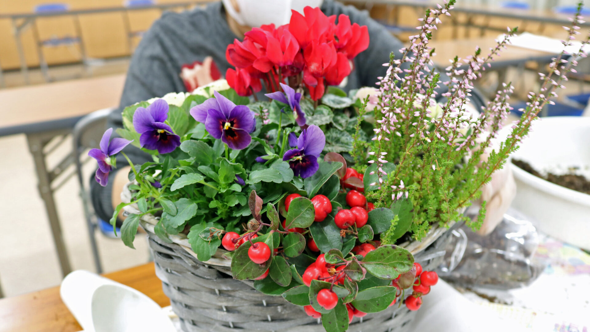 クリスマスの寄せ植えづくり@内本町コミュニティセンター